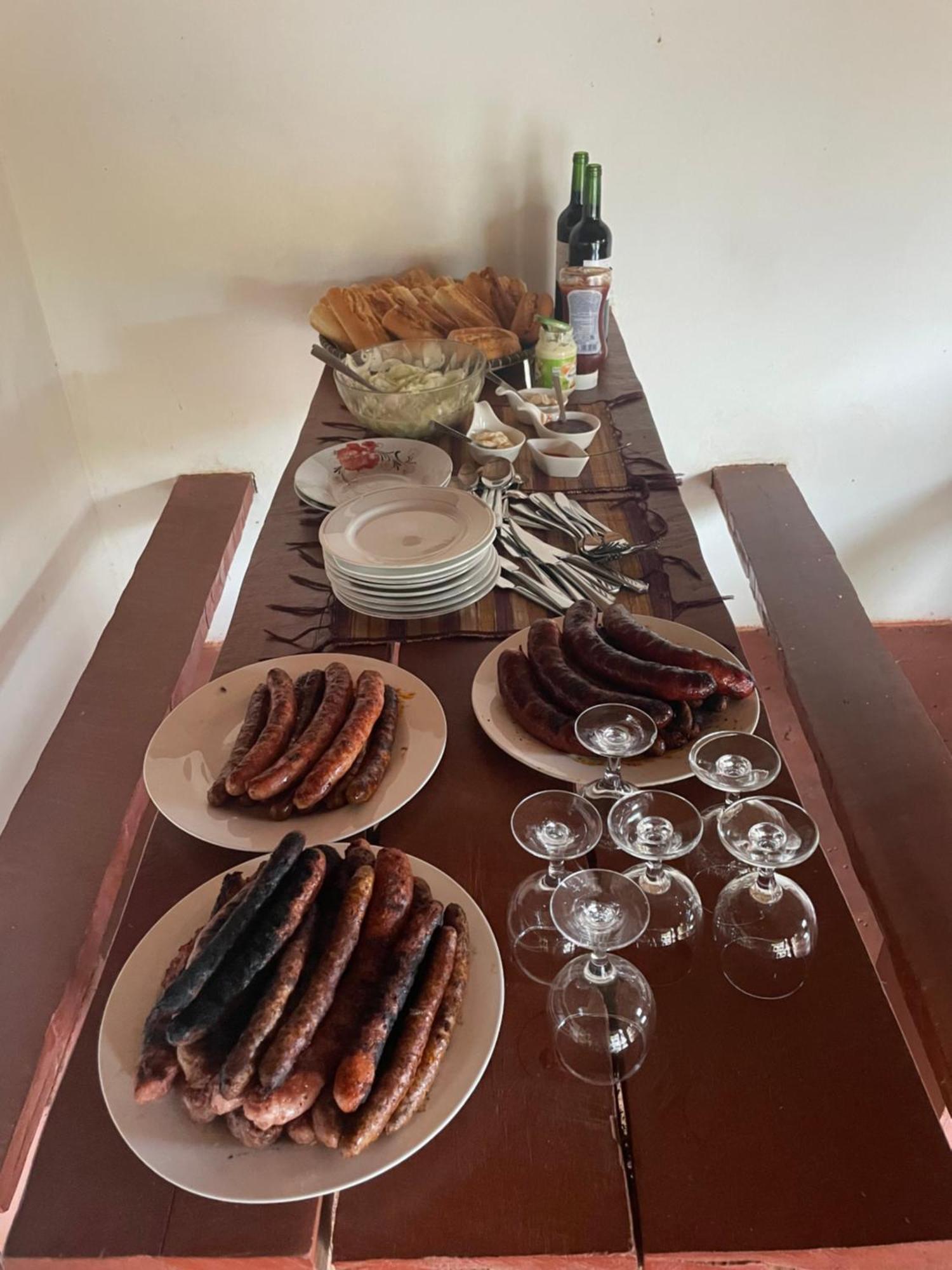 Bed and Breakfast Le Trou Normand Antsiranana Exterior foto